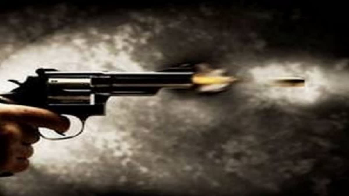 Two miscreants opened fire on 52 year old man