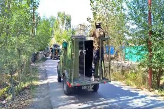 two militants killed encounter  kashmir  kashmir terrorism  jammu and kashmir security forces  Militants death  സുരക്ഷ സേനയും ഭീകരരും ഏറ്റമുട്ടി  2 ഭീകരര്‍ കൊല്ലപ്പെട്ടു  കശ്മീരില്‍ വെടിവെയ്‌പ്  സുരക്ഷ സേനയും  കശ്‌മീരിലെ ഭീകരവാദികള്‍