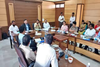 Minister Santosh Lad spoke in the meeting of Belgaum district level officials.