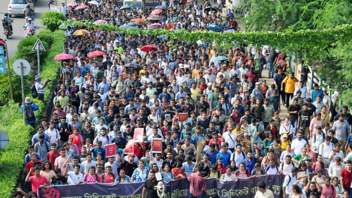 Bengal Medics Threaten To Launch Hunger Strike