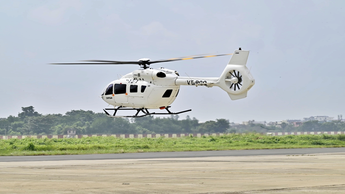 Nitish on aerial survey of flood