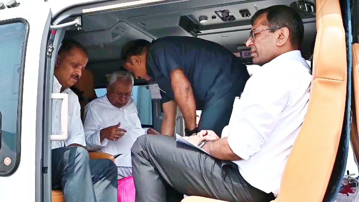 Nitish on aerial survey of flood