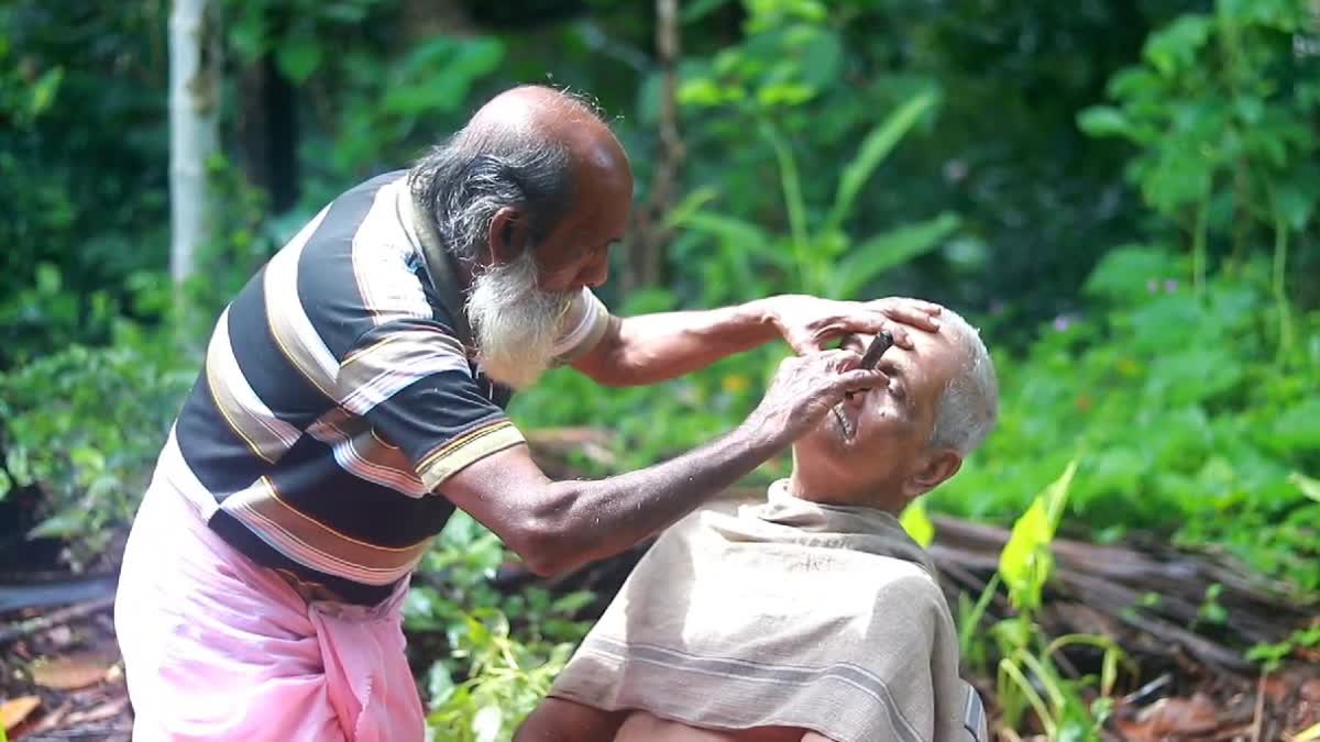 Barber Vijayan  Barber Vijayan Kannur Busy With Social Duties  Kannur News  Why Barber Shop Changing As Spas  Famous Spas In Kannur  കേരളത്തിലെ ബാര്‍ബര്‍ ഷോപ്പുകള്‍  ബാര്‍ബര്‍ അസോസിയേഷന്‍  വ്യത്യസ്‌തനാമൊരു ബാര്‍ബര്‍  കിടപ്പുരോഗികള്‍ക്കായുള്ള സഹായനിധി  ബാര്‍ബര്‍മാരുടെ പെന്‍ഷന്‍