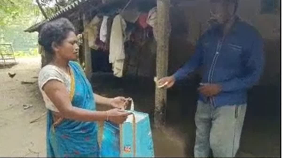 Widow runs door to door for husband's last rites in Odisha's Balasore