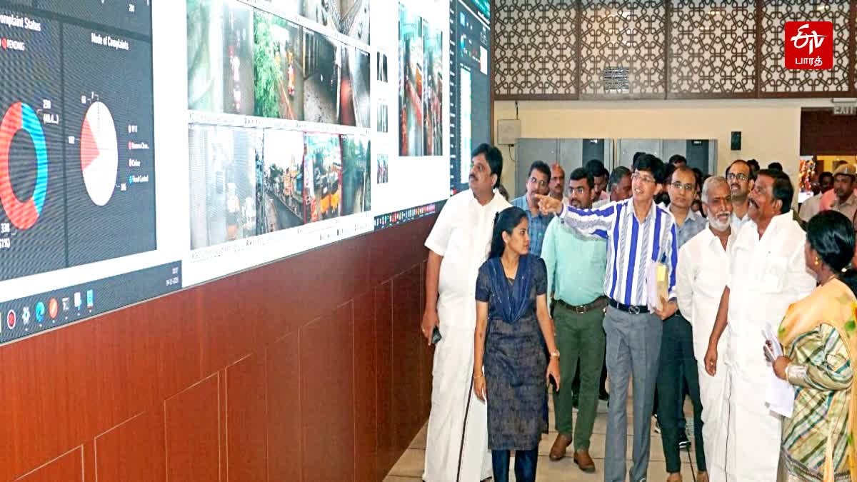 minister-kn-nehru-inspects-and-confirmed-that-rainwater-stagnant-in-roads-have-been-cleared-in-chennai