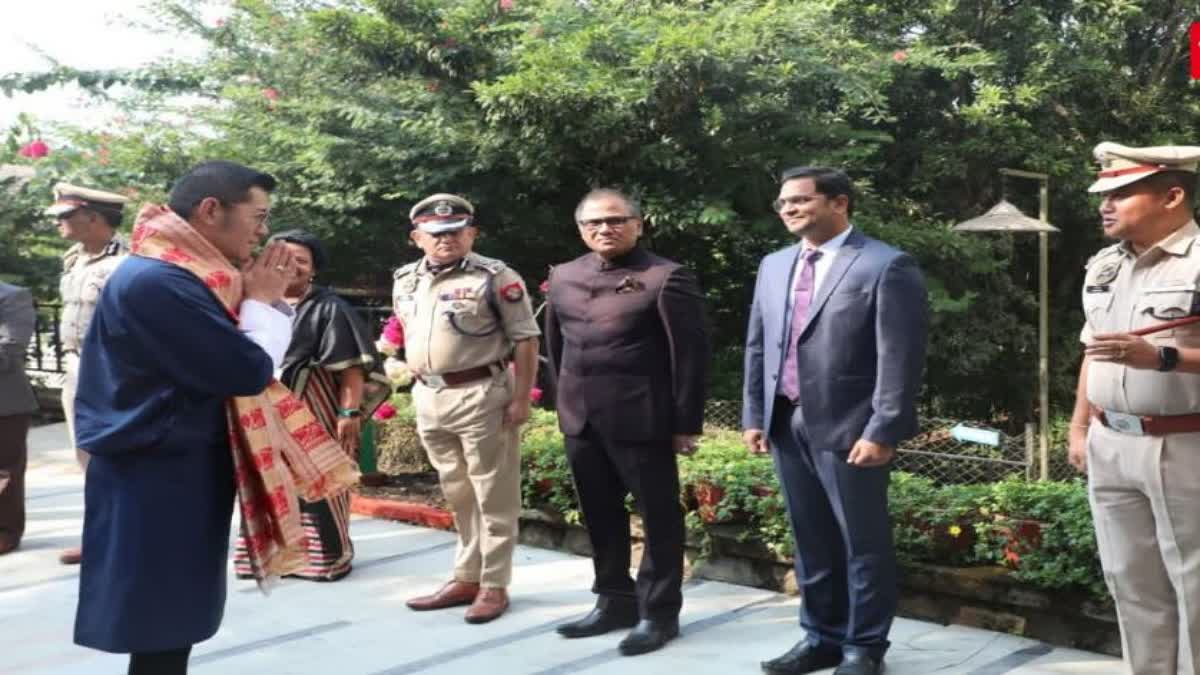 Bhutan's King Jigme Khesar Namgyel Wangchuck visits Kaziranga National Park