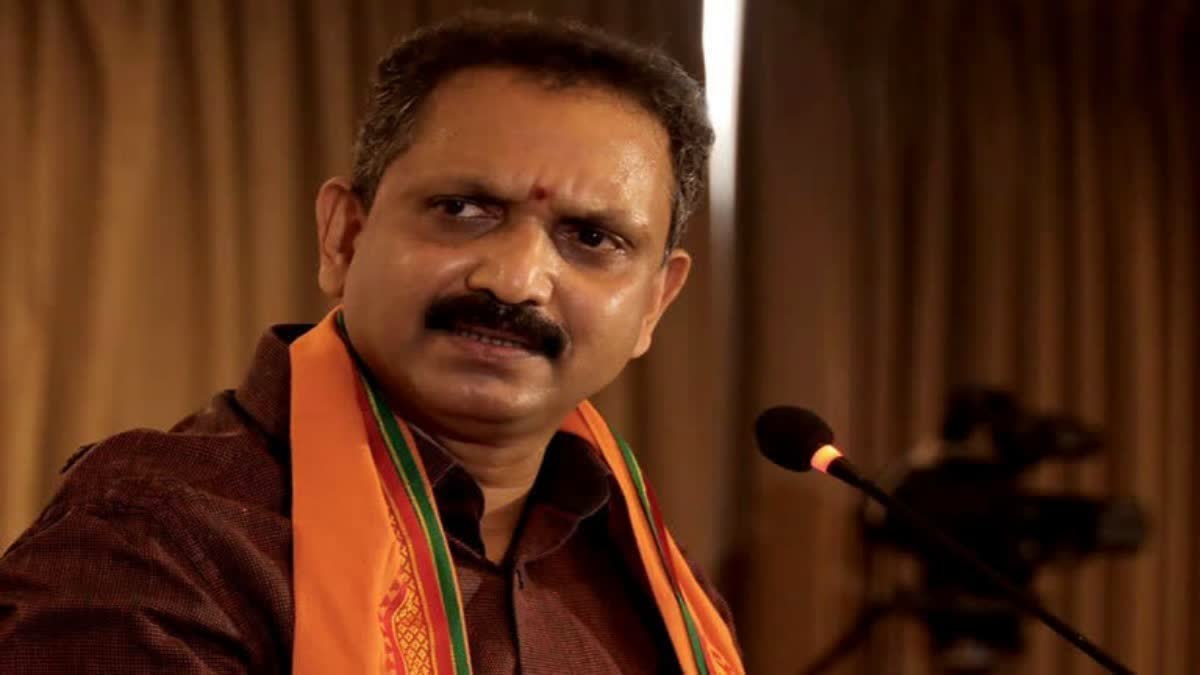 Crime Branch Notice To K Surendran  K Surendran On Election Bribe Case  Manjeshwar Election Bribe Case  BJP Leader K Surendran Got Crime Branch Notice  What is Election Bribe Case  തെരഞ്ഞെടുപ്പ് കോഴക്കേസ്  കെ സുരേന്ദ്രനെ ക്രൈംബ്രാഞ്ച് ചോദ്യം ചെയ്യും  കെ സുരേന്ദ്രന്‍ ക്രൈംബ്രാഞ്ച് നോട്ടിസ്  മഞ്ചേശ്വരം തെരഞ്ഞെടുപ്പ് കോഴക്കേസ്  എന്താണ് തെരഞ്ഞെടുപ്പ് കോഴക്കേസ്