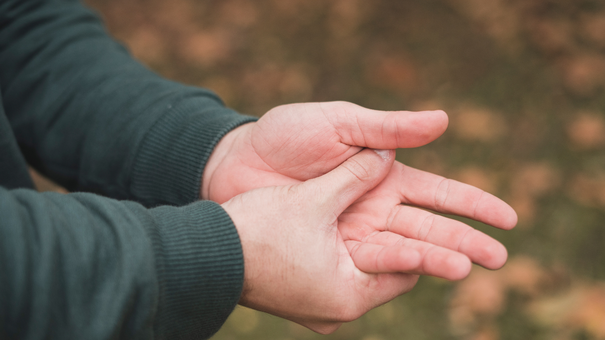 does knuckle cracking cause Arthritis?