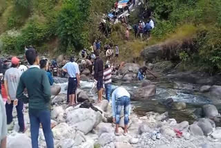 ALMORA BUS ACCIDENT  UTTARAKHAND BUS ACCIDENT  അല്‍മോറ  ഉത്തരാഖണ്ഡ് ബസ് അപകടം