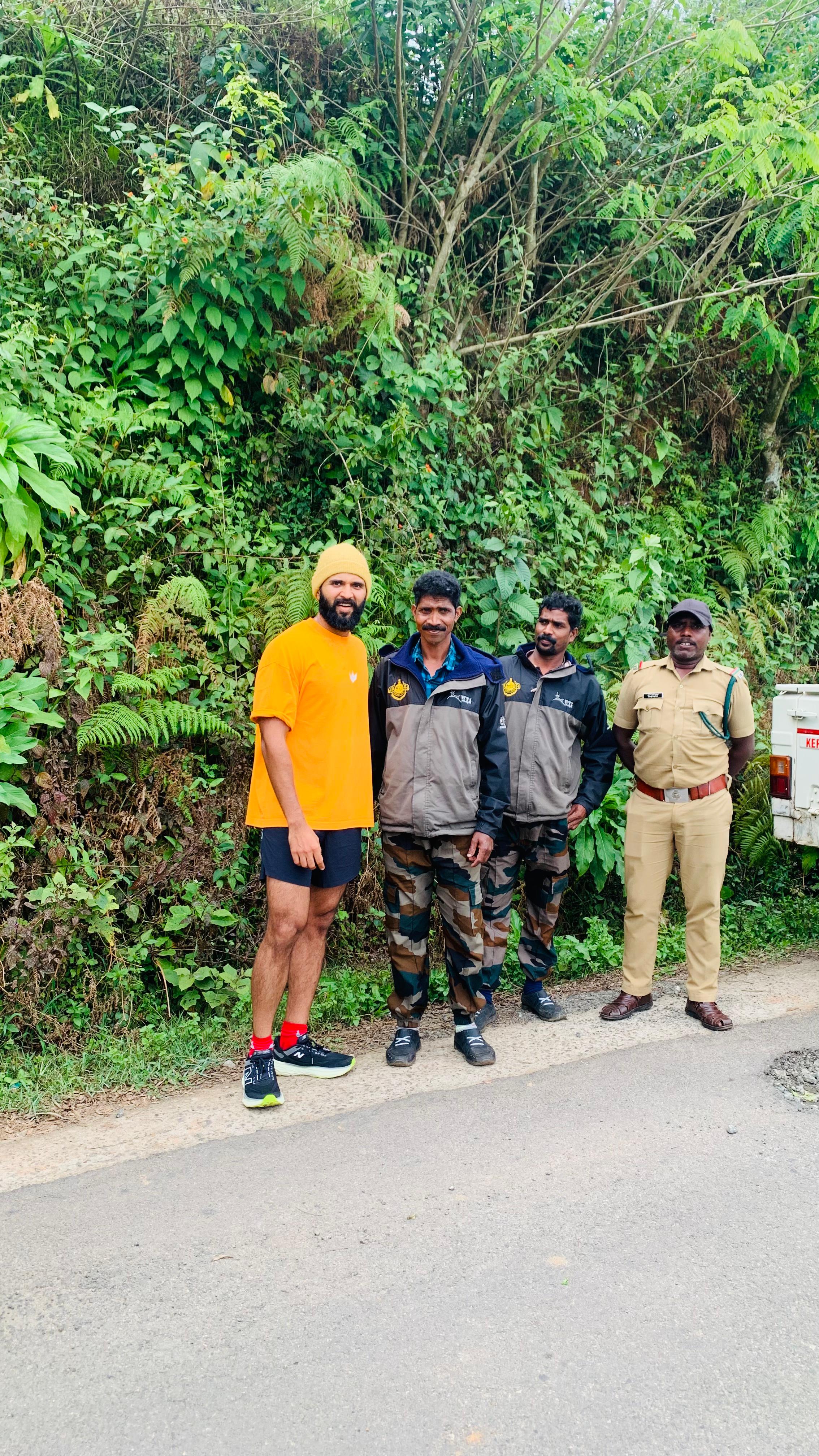 ACTOR VIJAY DEVARAKONDA  VIJAY DEVARAKONDA FILM SHOOT MUNNAR  വിജയ് ദേവരകൊണ്ട മൂന്നാര്‍  വിജയ് ദേവരകൊണ്ട സിനിമ ഷൂട്ടിംഗ്