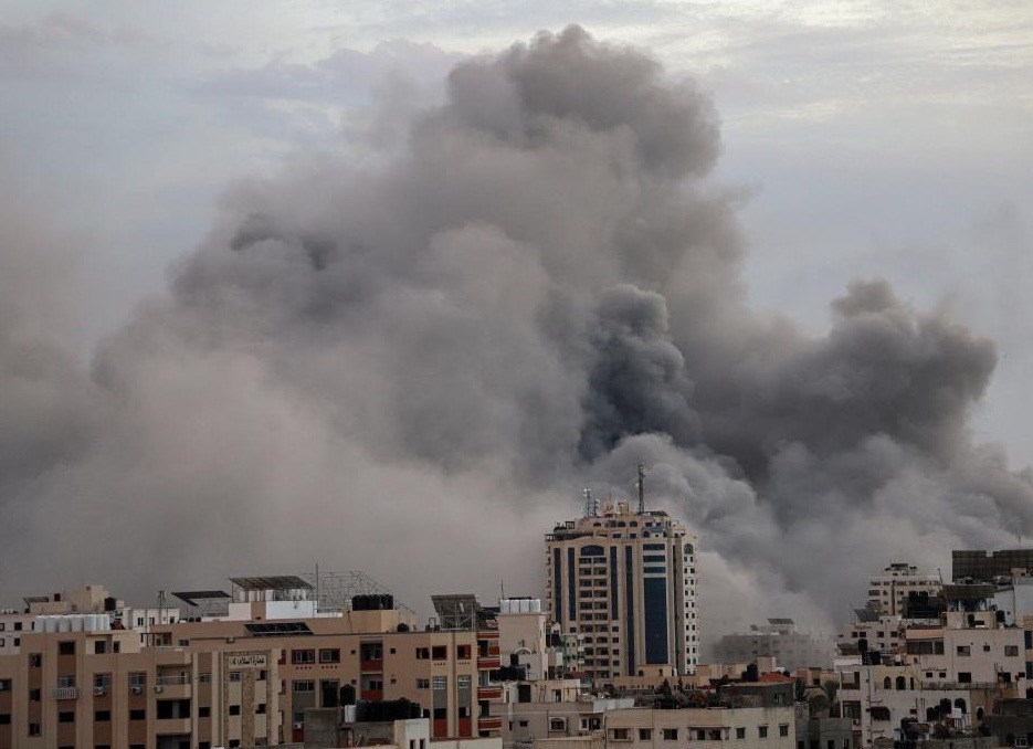 IDF launches air strikes on Gaza after ceasefire ends US ask Israel to protect civilians in Gaza also