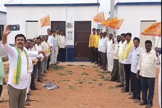 tdp_in-charge_fires_on_ushasree_charan_defects_in_jagananna_houses