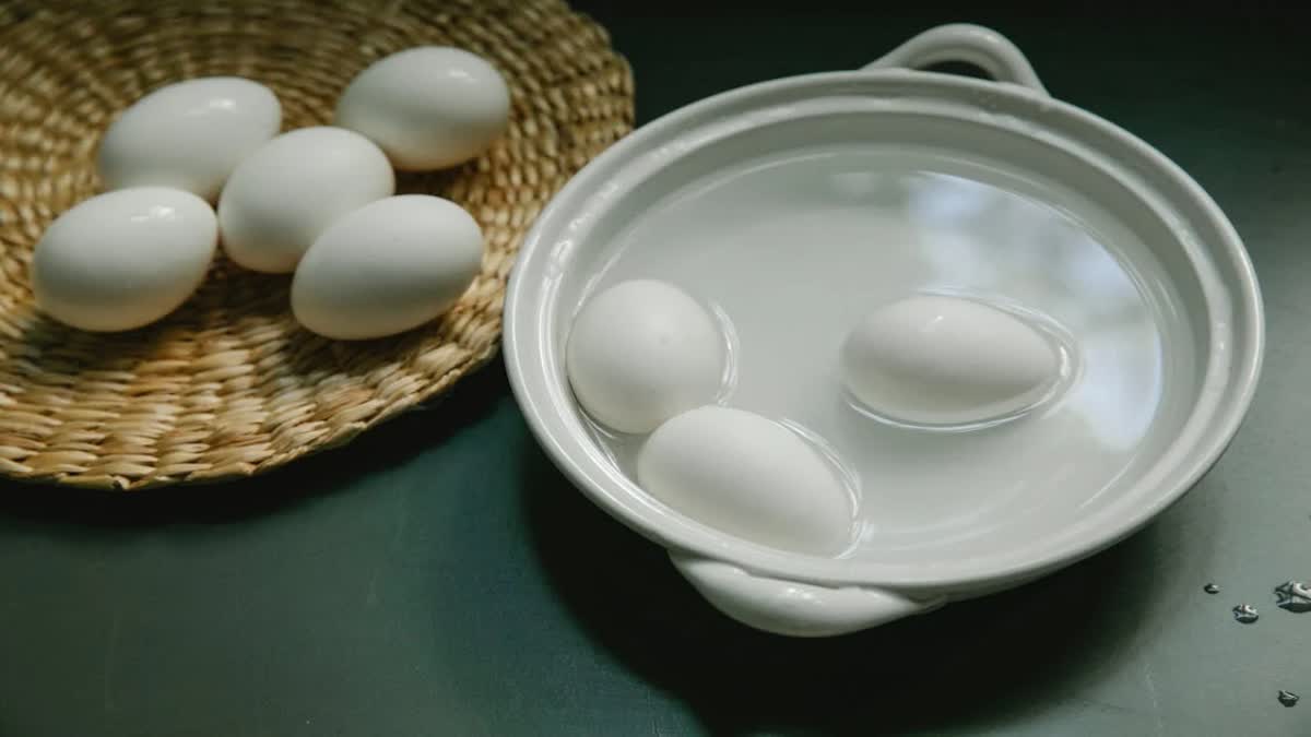 how to boil eggs