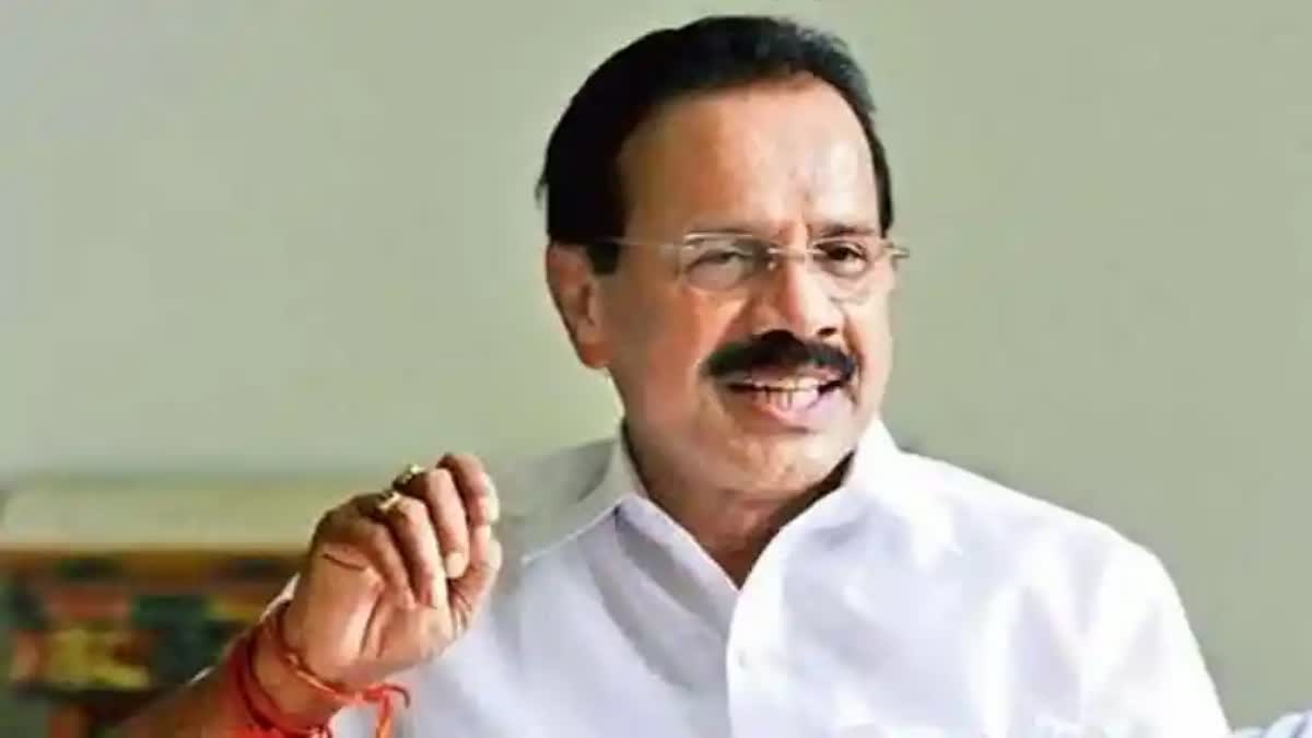 CM D V Sadananda Gowda