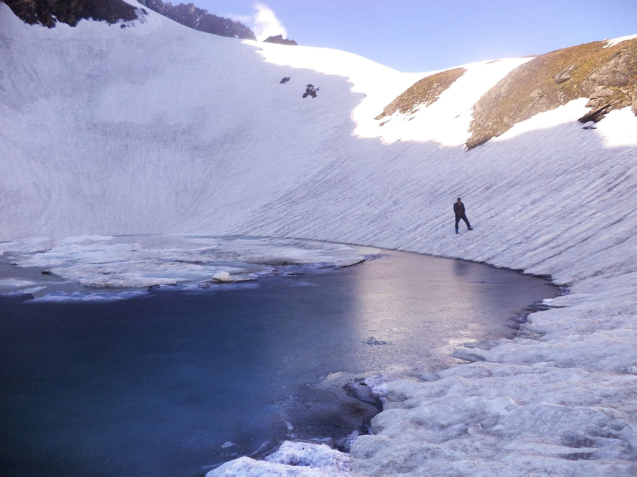 MYSTERIOUS PLACES IN INDIA  ROOPKUND LAKE MYSTERY  HOUNDED PLACES IN INDIA  TRUCKING SPOTS IN HIMALAYA