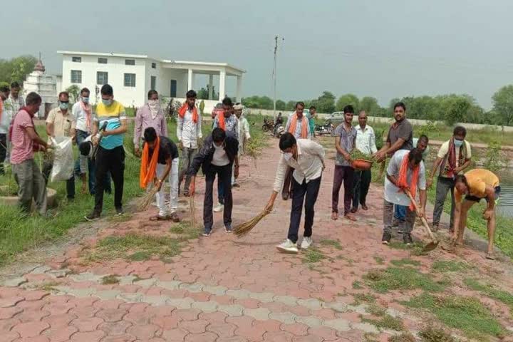 Cleanliness campaign in Nawagarh