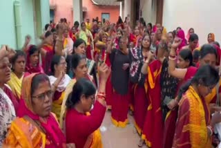 Anganwadi workers protest