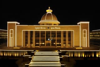 VGGS 2024 : ગાંધીનગરને લાઈટિંગથી શણગાર્યું, મહાત્મા મંદિરથી વિધાનસભા સુધી લાઇટિંગ