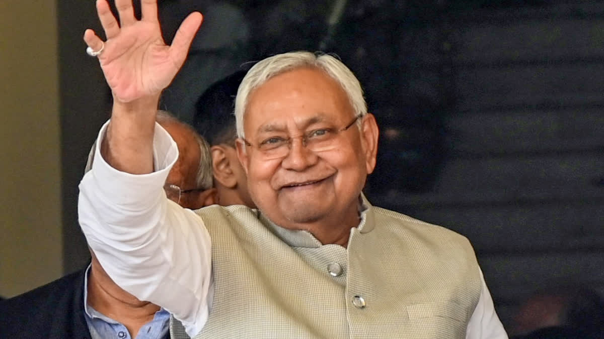 Days After Lalu’s Offer, Comes A Snub From Nitish