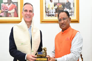 US Ambassador Eric Garcetti expressed his admiration for the natural beauty and cultural richness of Chhattisgarh during his visit to the state.