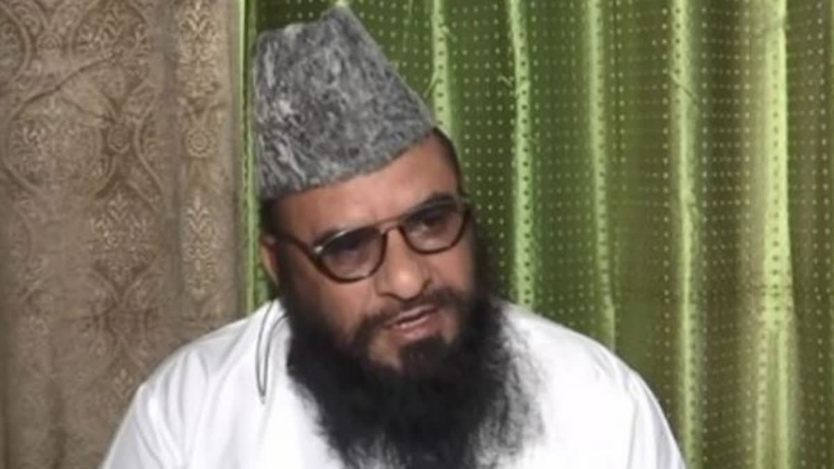 Cleric Sajid Rashidi asks Muslims