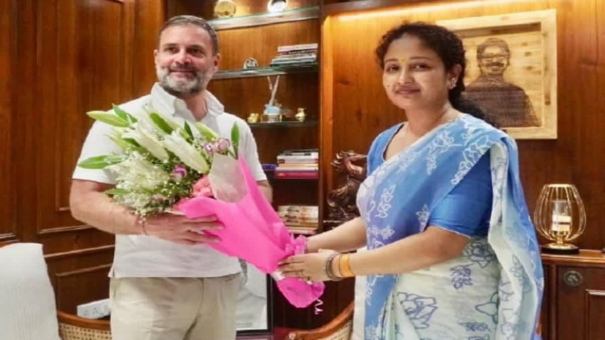 Rahul Gandhi met Kalpana Soren