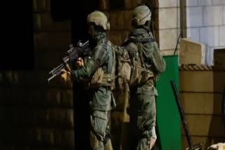 Israel raids Hamas headquarters  Israeli Military Raids  ഗിവാറ്റി ഇൻഫൻട്രി ബ്രിഗേഡ് റെയ്‌ഡ്  Israeli Raids In Khan Younis