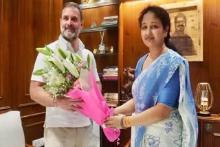 Rahul Gandhi Met Hemant Sorens wife  JMM Congress Coalition  Hemant Sorens wife Kalpana Soren  ജെഎംഎം കോൺഗ്രസ് സഖ്യം രാഹുൽ ഗാന്ധി  ഹേമന്ത് സോറൻ്റെ ഭാര്യ കൽപ്പന സോറന്‍