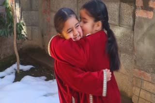 kashmiri-twin-sisters-viral-video-on-snowfall-takes-internet-by-storm