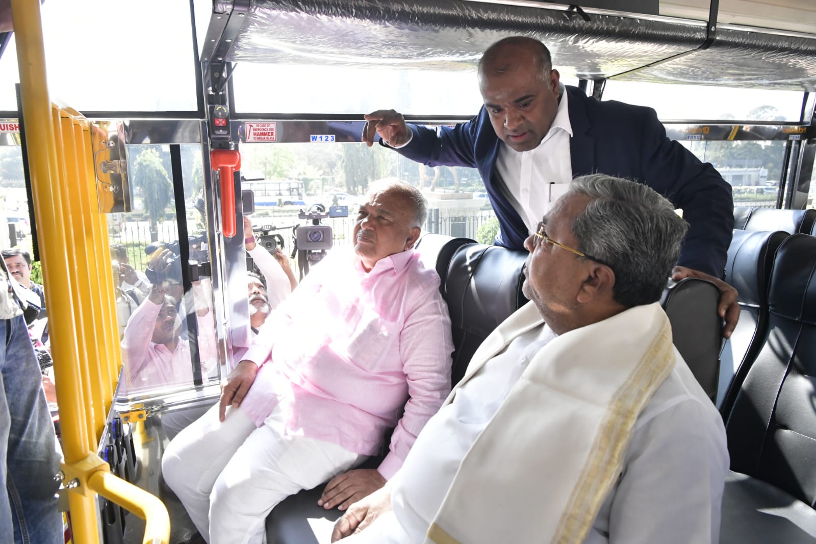 ksrtc-launches-hundred-new-ashvamedha-classic-buses