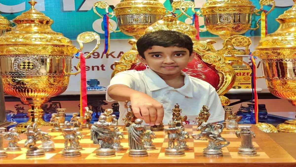 chess_player_samuel_stephen_from_anantapur_bagged_medals