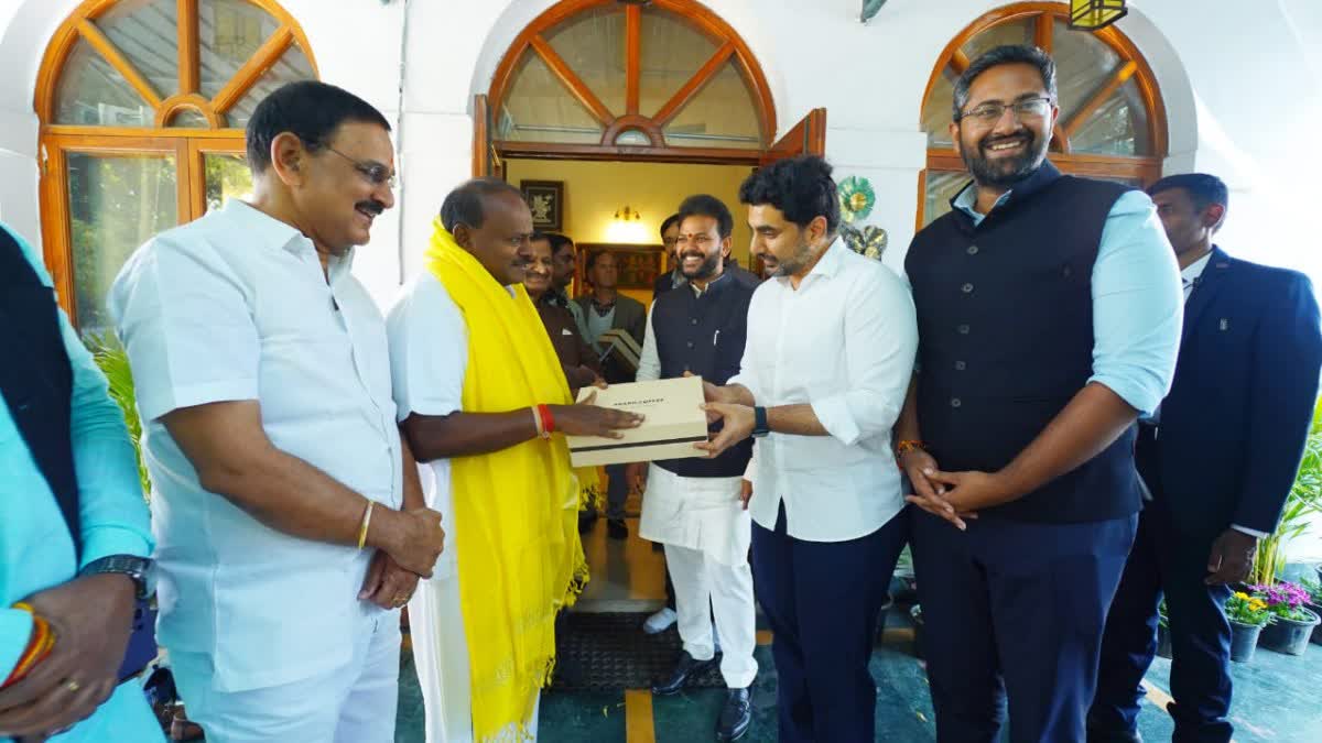 NARA LOKESH MEETS HDK