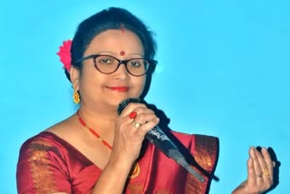 folk-singer-pranita-baishya-medhi-alleges-assam-sahitya-sabha-member-for-insulting-her