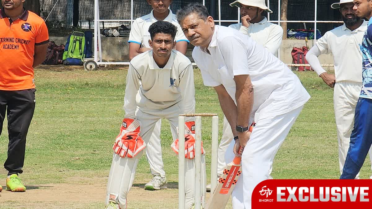 মাঠে নেমে পুরনো ছন্দে প্রথম বিশ্বকাপজয়ী কীর্তি আজাদ