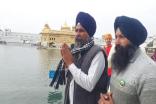 Farmer leader Sarwan Singh Pandher reached Sri Darbar Sahib to pray for the prosperity of the farmers agitation