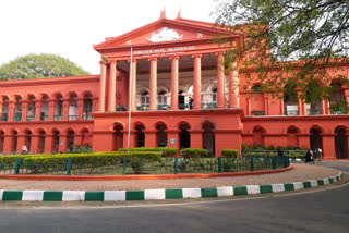 COURT DIRECTS CENTER  HEARING IMPAIRED LAWYER  LOOK OUT NOTICE  KARNATAKA HIGH COURT