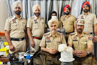 Amritsar police arrested accused with large consignment of heroin,the Robber-turned-smuggler