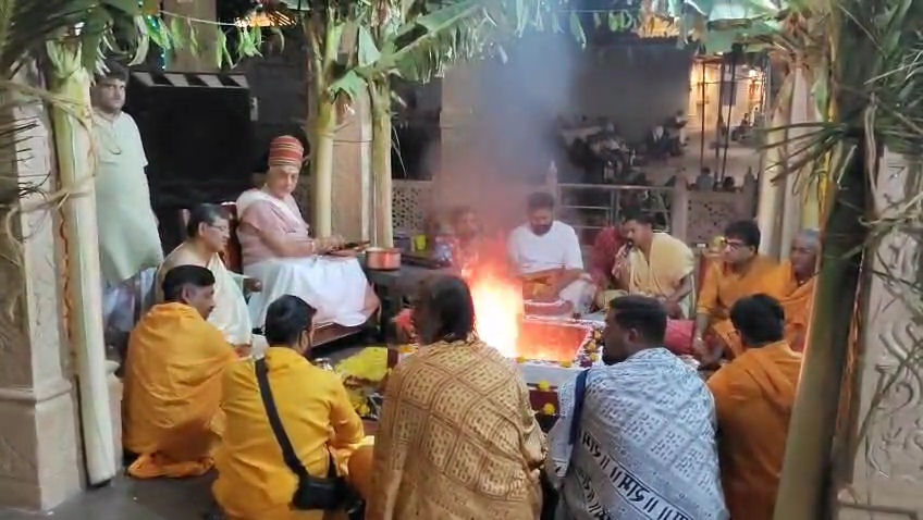 આશાપુરા માતાના મઢમાં હોમ હવનની ધાર્મિક વિધિ સાથે બીડું હોમાયું