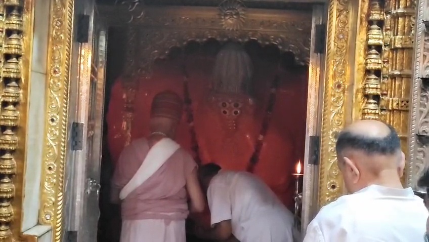 કુળદેવી મા આશાપુરા માતાના મઢ