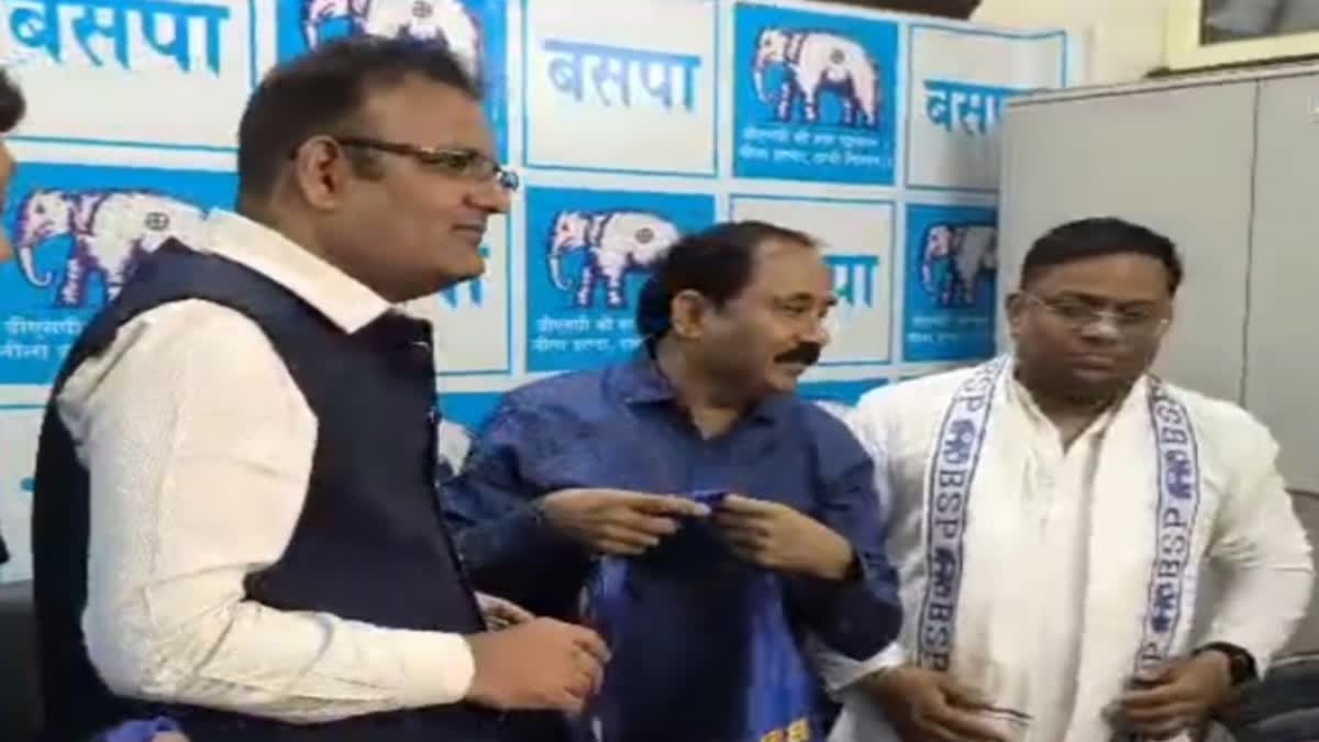 लोकसभा चुनाव के बीच BSP में शामिल हुए राजकुमार आनंद