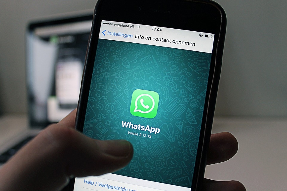 WhatsApp testing new feature