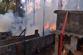 THIRUVANANTHAPURAM  FIRE BREAKS OUT  തീപിടുത്തം