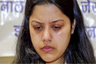 HIMANSHI NARWAL