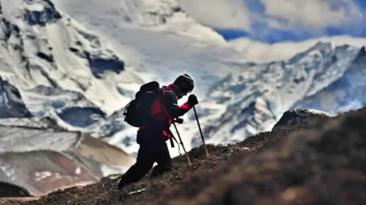 At least nine members of a trekking team have died and many stranded on a trek to Sahastratal alpine lake, situated at an altitude of 4,100-4,400 metres in the upper Himalayan region.