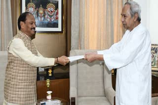 An End to 24-Yr Rule, Odisha CM Naveen Patnaik Tenders Resignation After BJP Wins