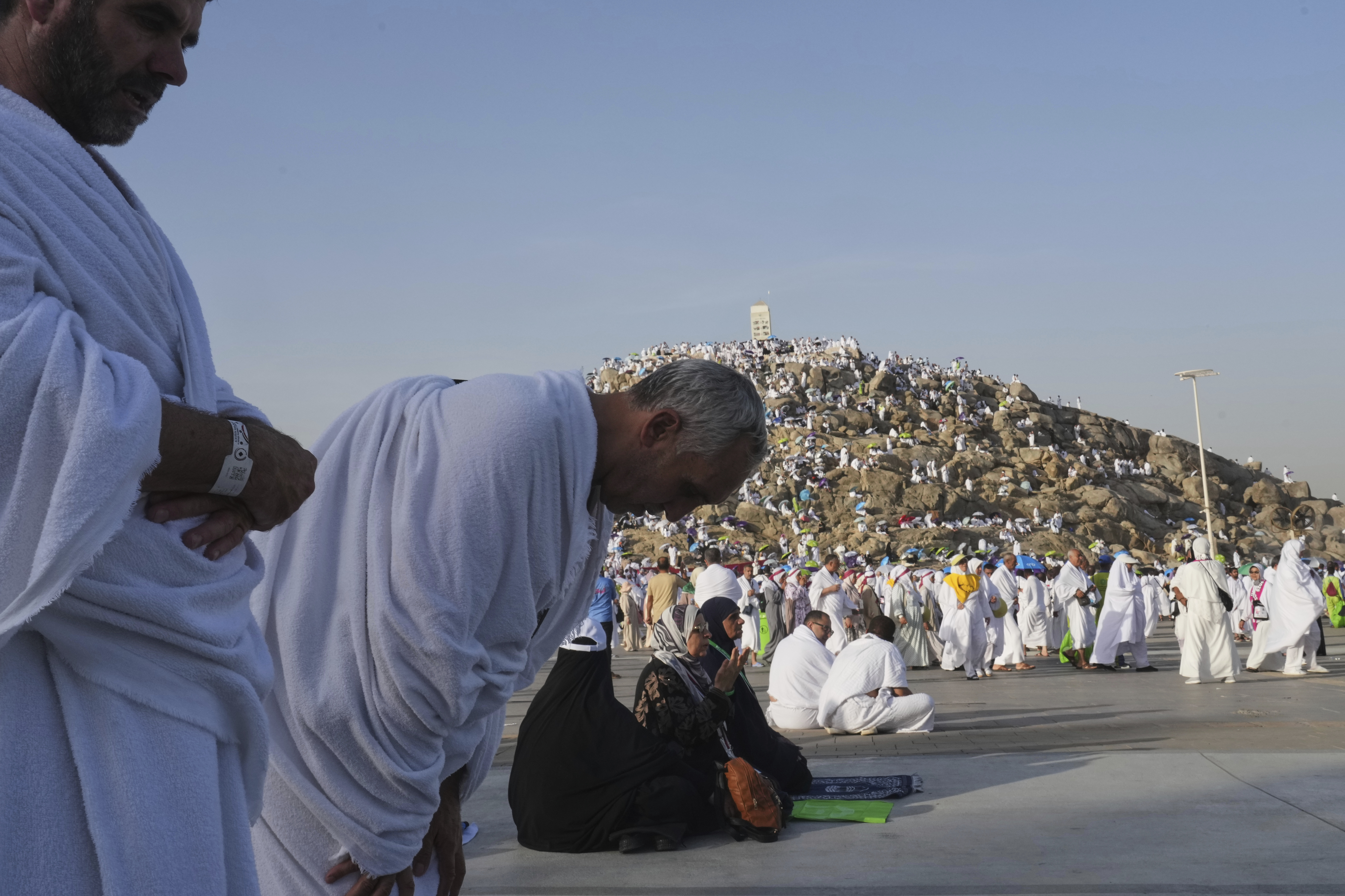making-the-most-of-hajj-tips-for-physical-and-mental-well-being-amid-pilgrimage