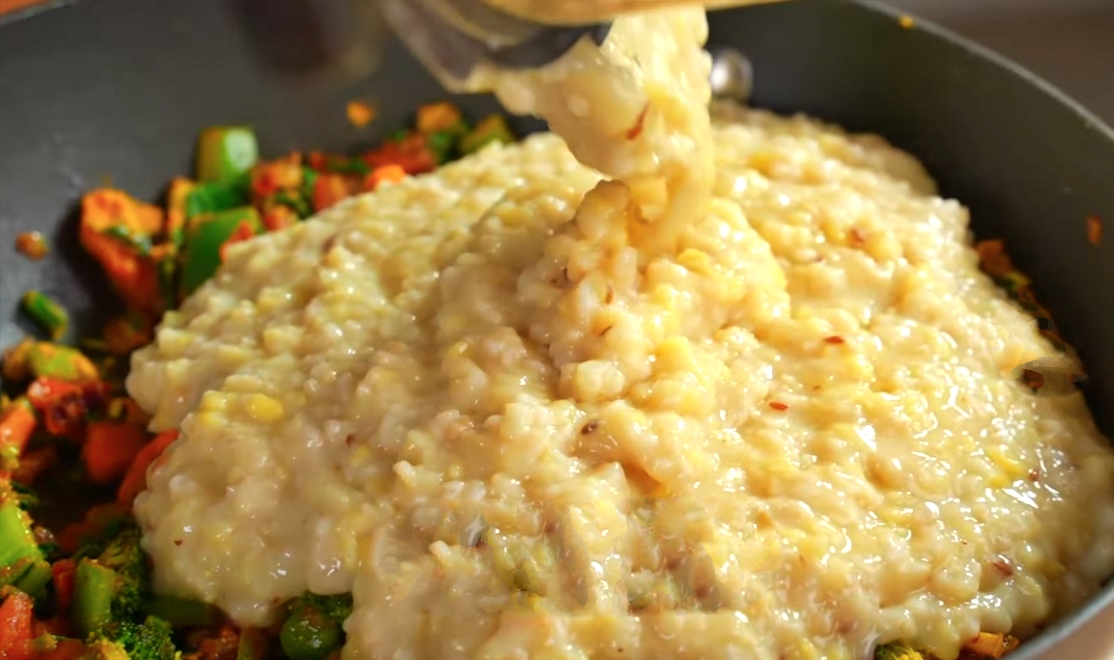 masala_oats_khichdi_recipe