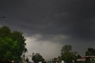 बदला मौसम का मिजाज