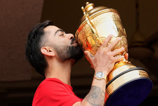 The article answers whether IPL winning team receives originally trophy or given replica like World Cups.