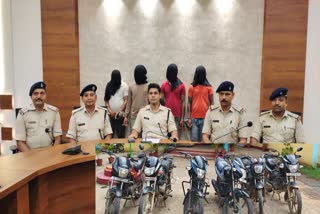 Ramgarh Police arrested four Bike thieves